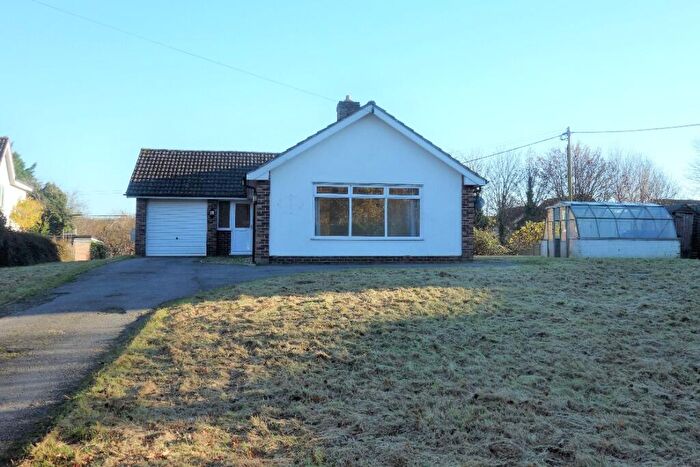 2 Bedroom Bungalow To Rent In London Road, Devizes, SN10