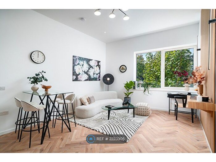 1 Bedroom Flat To Rent In Astra House, London, SE14