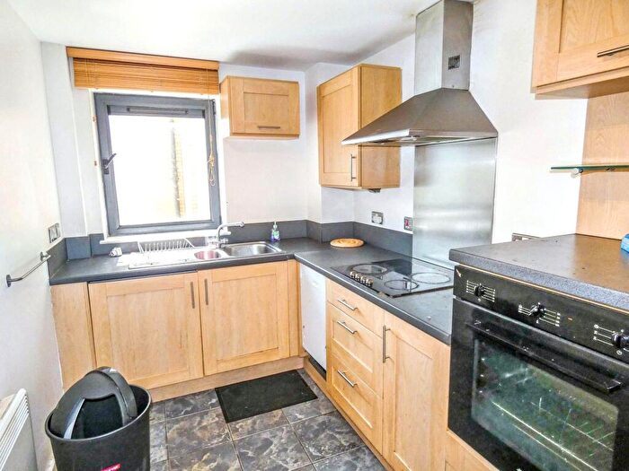 2 Bedroom Apartment To Rent In Mill Road, Gateshead Quays, Gateshead, Tyne And Wear, NE8