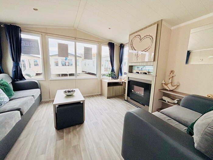 3 Bedroom Park Home For Sale In Steeple Bay Holiday Park, CM0