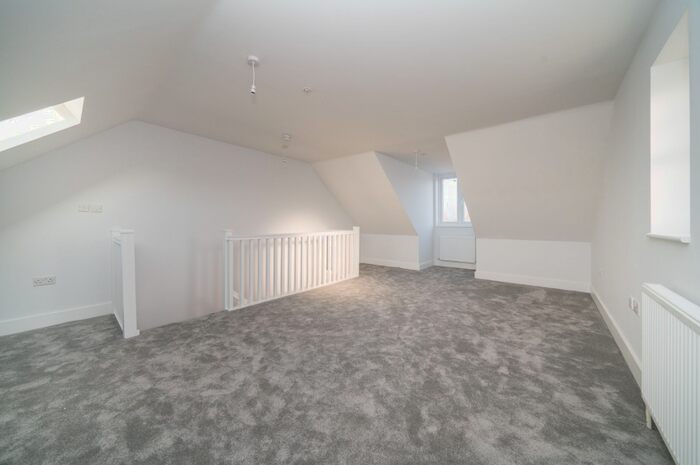 4 Bedroom House To Rent In Leverstock Green Road, London, London, HP2
