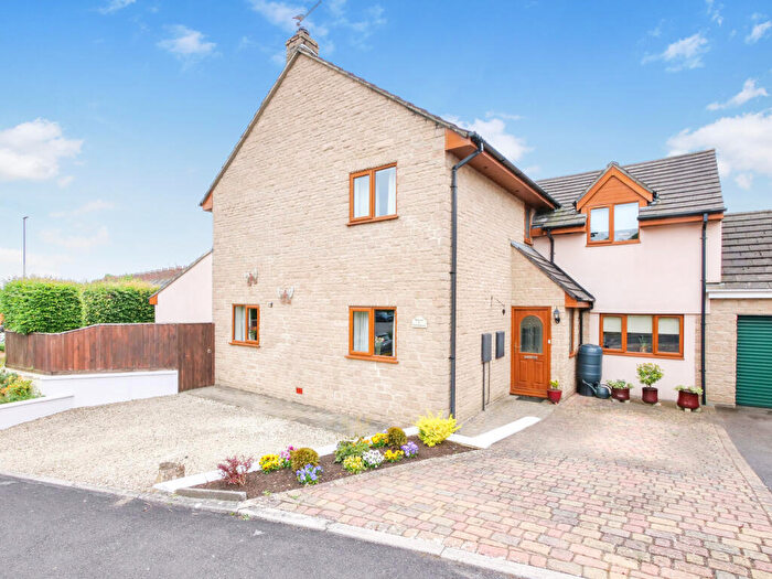 4 Bedroom Detached House For Sale In Horsecastle Lane, Sherborne, DT9