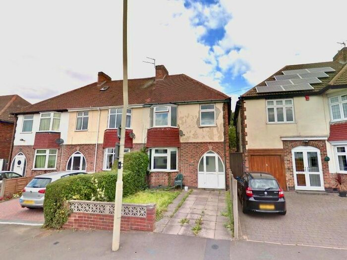 3 Bedroom Semi-Detached House To Rent In Harborough Road, Oadby, Leicester, LE2