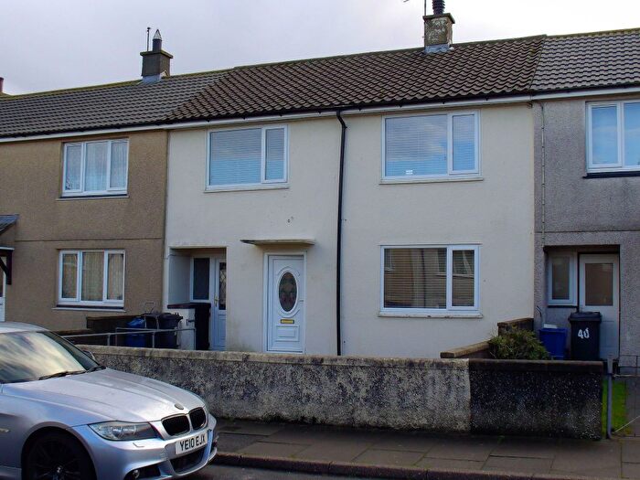 3 Bedroom Terraced House To Rent In Bryn Glas Close, Holyhead, LL65