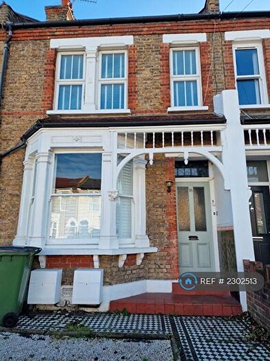 1 Bedroom Flat To Rent In Sundorne Road, London, SE7