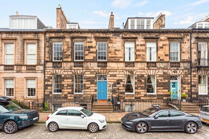 1 Bedroom Flat To Rent In Northumberland Street, New Town, Edinburgh, EH3