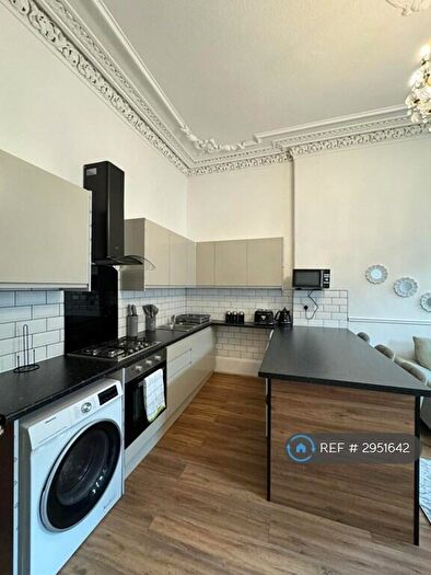 3 Bedroom Flat To Rent In Sauchiehall Street, Glasgow, G2