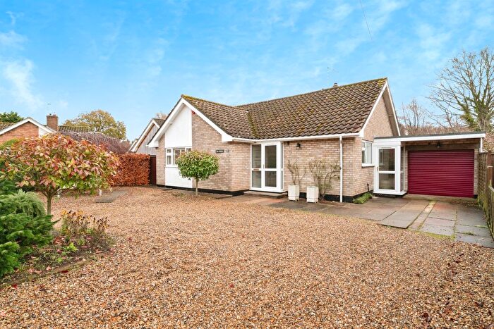 2 Bedroom Detached Bungalow For Sale In St. Andrews Close, Holt, NR25