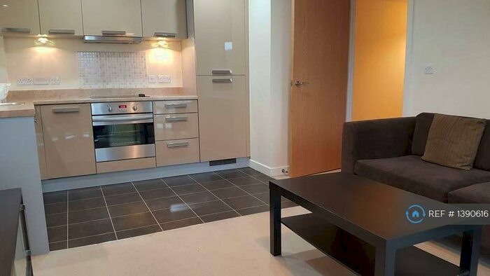 2 Bedroom Flat To Rent In Caroline Street, Birmingham, B3