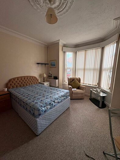 1 Bedroom Flat To Rent In Curzon Road, Llandudno, LL30