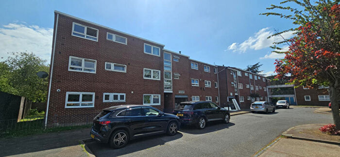 1 Bedroom Flat For Sale In Custom House, London, E16