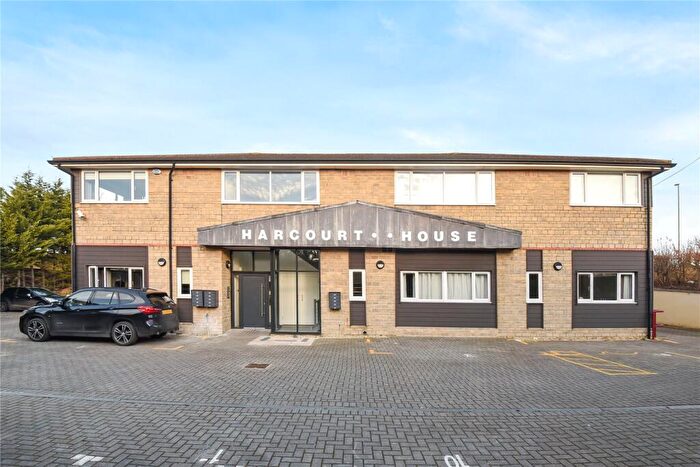 Studio To Rent In Cotswold Dene, Standlake, Witney, OX29