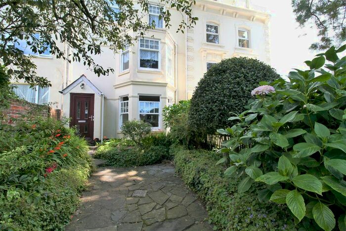1 Bedroom Flat To Rent In Woodside, Plymouth, PL4