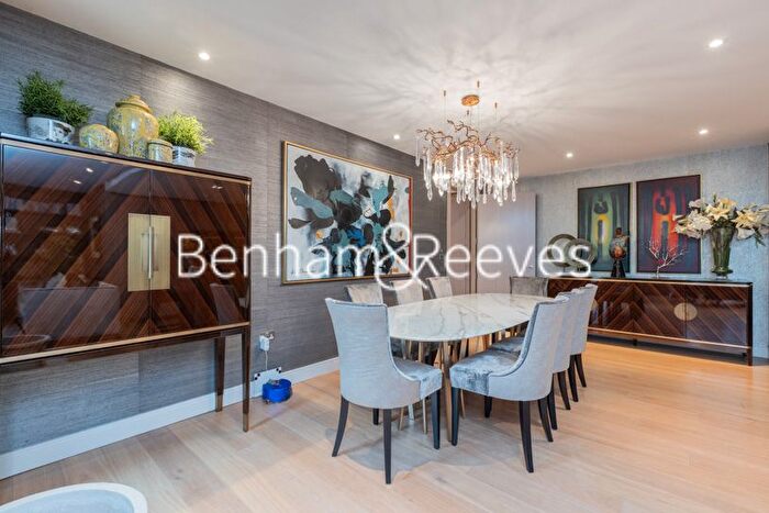 3 Bedroom Flat To Rent In Faulkner House, Tierney Lane, W6