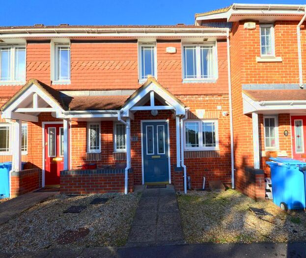 2 Bedroom Terraced House To Rent In Alder Heights, Poole BH12