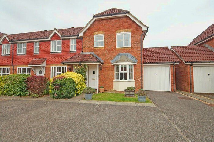 2 Bedroom Terraced House To Rent In Ropeland Way, Horsham, RH12