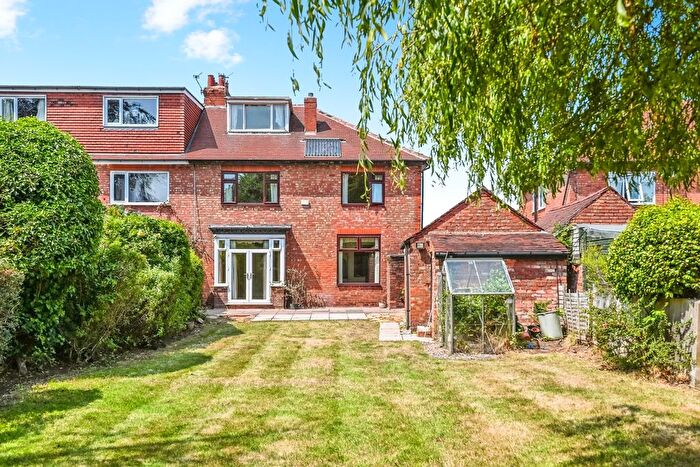 5 Bedroom Semi-Detached House For Sale In Liverpool Road, Southport, Merseyside, PR8