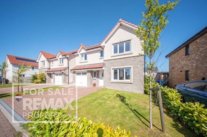 4 Bedroom Detached House For Sale In Seven Wells Crescent, East Calder, EH53
