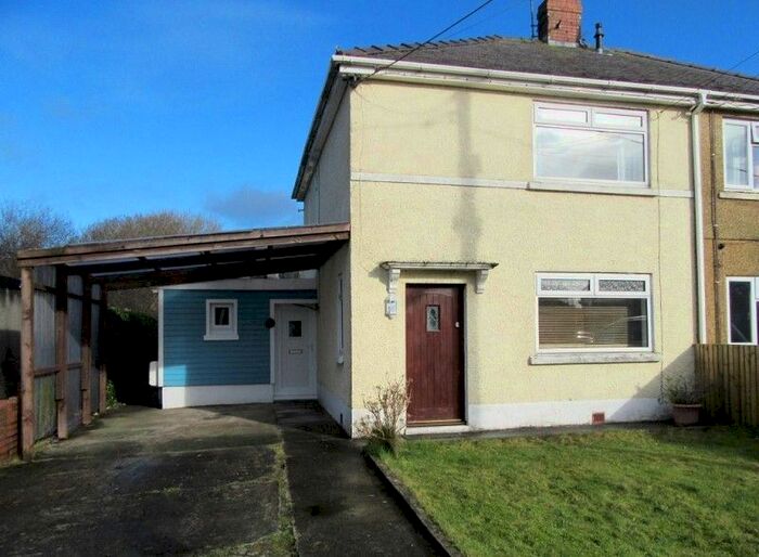 2 Bedroom Semi-Detached House To Rent In Brynymor, Burry Port, Carmarthenshire., SA16