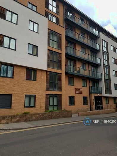 2 Bedroom Flat To Rent In Cutlass Court, Birmingham, B1