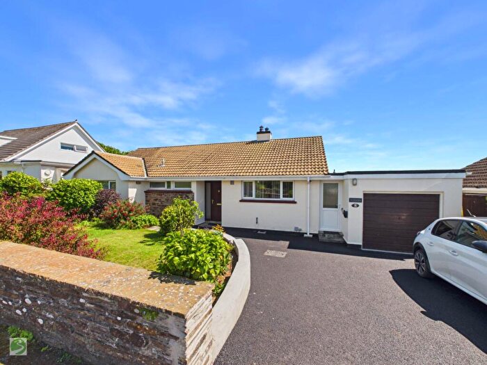 3 Bedroom Detached Bungalow For Sale In Barton Meadow, Pelynt, PL13