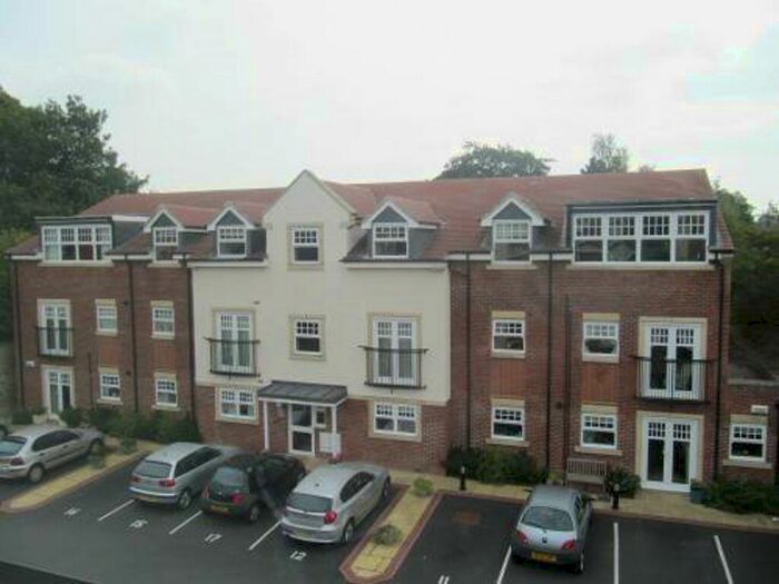 2 Bedroom Property To Rent In - Cleveland Terrace, Darlington, DL3