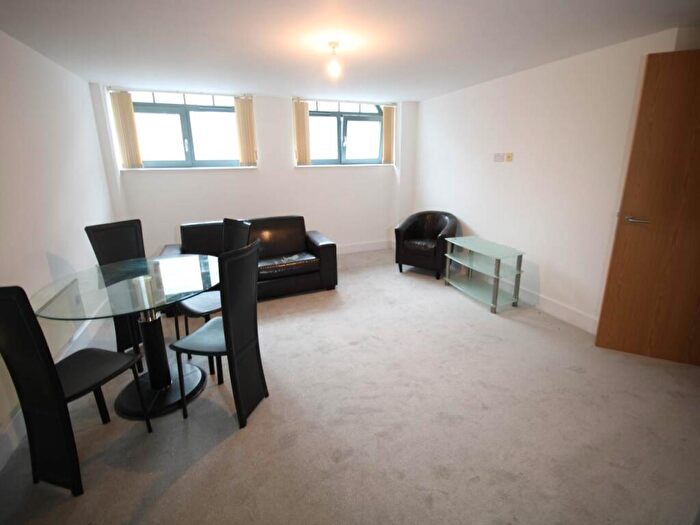 1 Bedroom Flat To Rent In Woolston Warehouse, Grattan Road, Bradford, BD1
