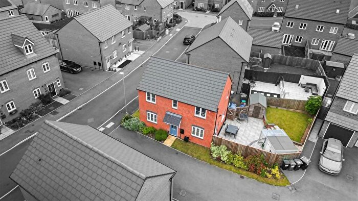 3 Bedroom Detached House For Sale In Linseed Grove, Mansfield, Nottinghamshire, NG18