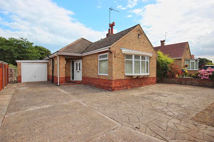 2 Bedroom Detached Bungalow For Sale In Southgate, Hornsea, HU18