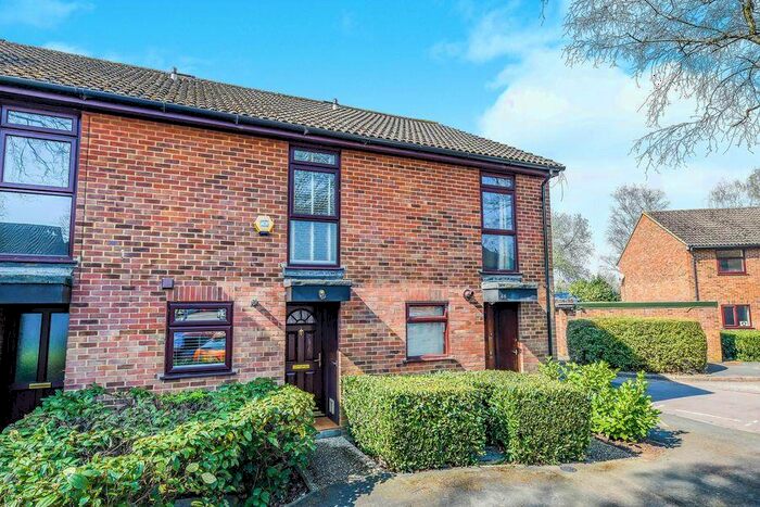 2 Bedroom Terraced House To Rent In Cypress Grove, Aldershot, GU12