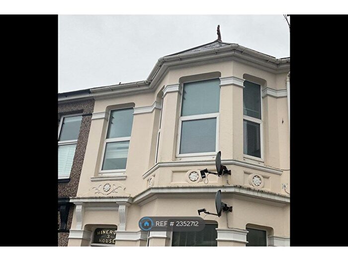 2 Bedroom Flat To Rent In Beatrice Avenue, Lipson, Plymouth, PL4