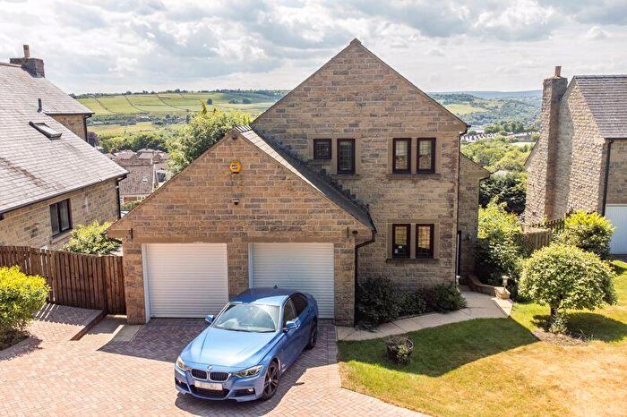 4 Bedroom Detached House For Sale In Stonecroft Mount, Sowerby Bridge, HX6