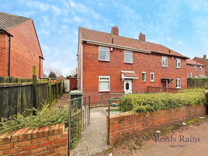 3 Bedroom Semi Detached House For Sale In Wansfell Avenue, Newcastle Upon Tyne, Tyne And Wear, NE5