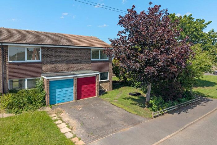 3 Bedroom Semi-Detached House For Sale In Bittern Close, St. Ives, Cambridgeshire, PE27