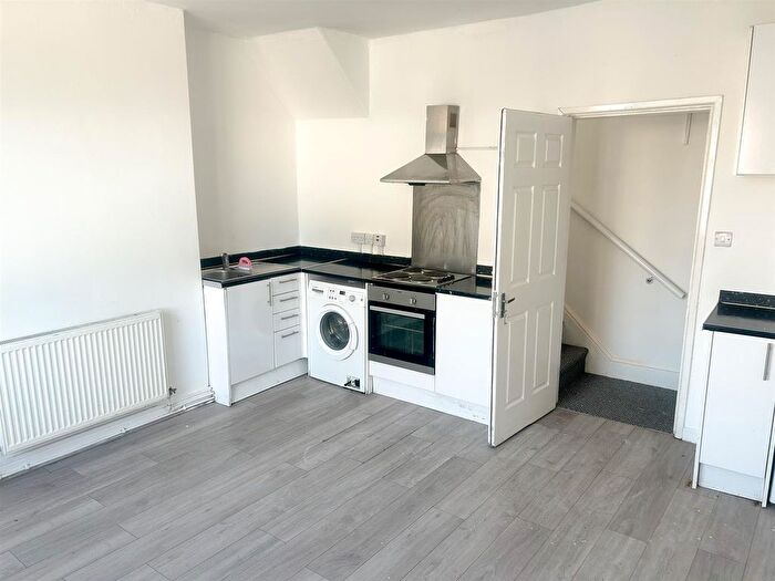2 Bedroom Flat To Rent In Market Place, Leicester, LE1