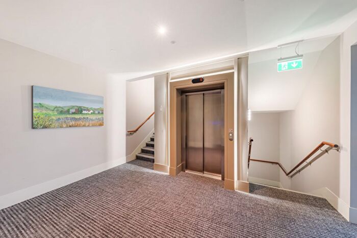 2 Bedroom Flat To Rent In Apartment ., Shore Road, Holywood, Co Down, BT18