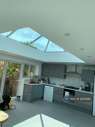 1 Bedroom Semi-Detached House To Rent In Rendlesham Road, London, EN2