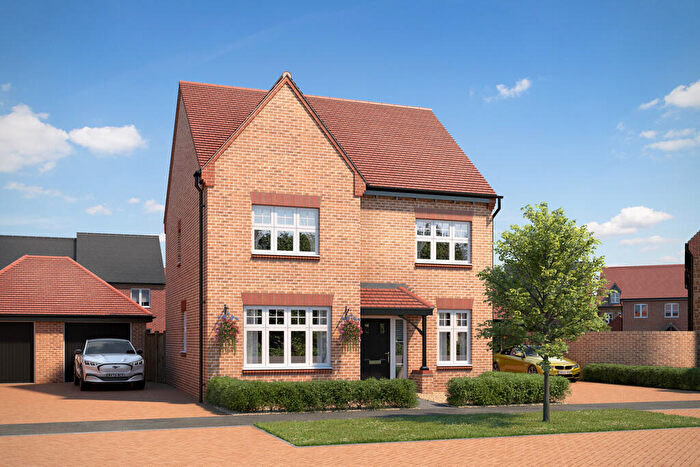 4 Bedroom Detached House For Sale In Watermill Way, Northampton, NN4