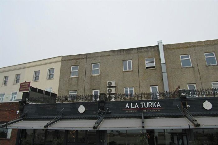 2 Bedroom Flat To Rent In Central Parade, Herne Bay, CT6