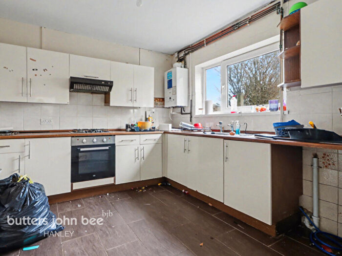 2 Bedroom Semi-Detached House For Sale In Withington Road Stoke-On-Trent, ST6