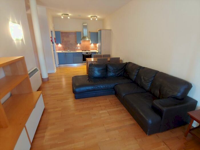 2 Bedroom Flat To Rent In Hermand Crescent, Slateford, Edinburgh, EH11