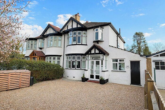 3 Bedroom Semi Detached House For Sale In Farnaby Road, Shortlands, Bromley, BR2