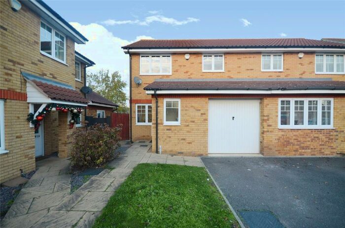 3 Bedroom Semi-Detached House To Rent In North Weald Close, Hornchurch, Essex, RM12