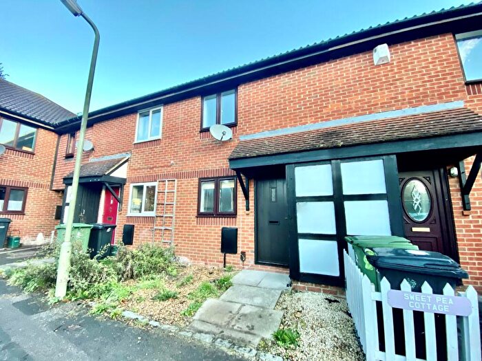 2 Bedroom House To Rent In Balliol Drive, Didcot, OX11