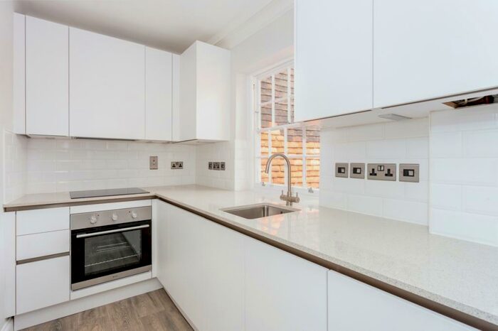 1 Bedroom Apartment To Rent In London Road Marlborough, SN8