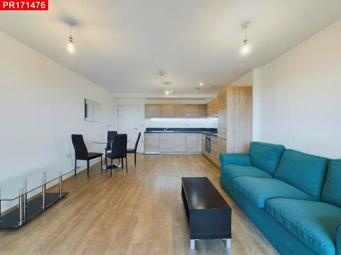 2 Bedroom Flat To Rent In Yeoman Street, Surrey Quays, – Bedrooms Flat, SE8