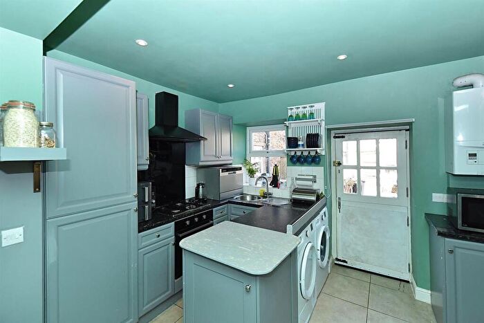 2 Bedroom Cottage For Sale In John Street, Bollington, SK10