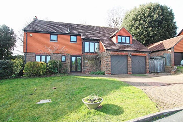4 Bedroom Detached House For Sale In Saffrons Park, Eastbourne, BN20