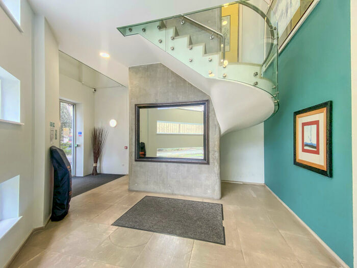 2 Bedroom Flat To Rent In Holloway Road, Highbury, N7