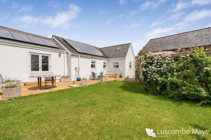 3 Bedroom Barn Conversion For Sale In Avonwick, South Brent, TQ10